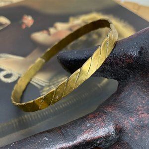 Vintage Mexico Hammered Brass Bangle Bracelet